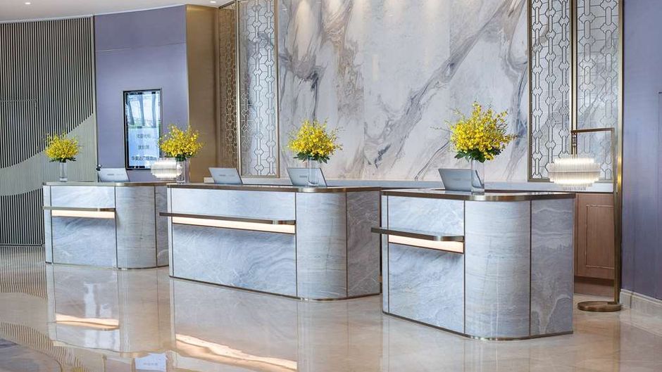 Ramada Plaza by Wyndham Fuxian Lake Lobby