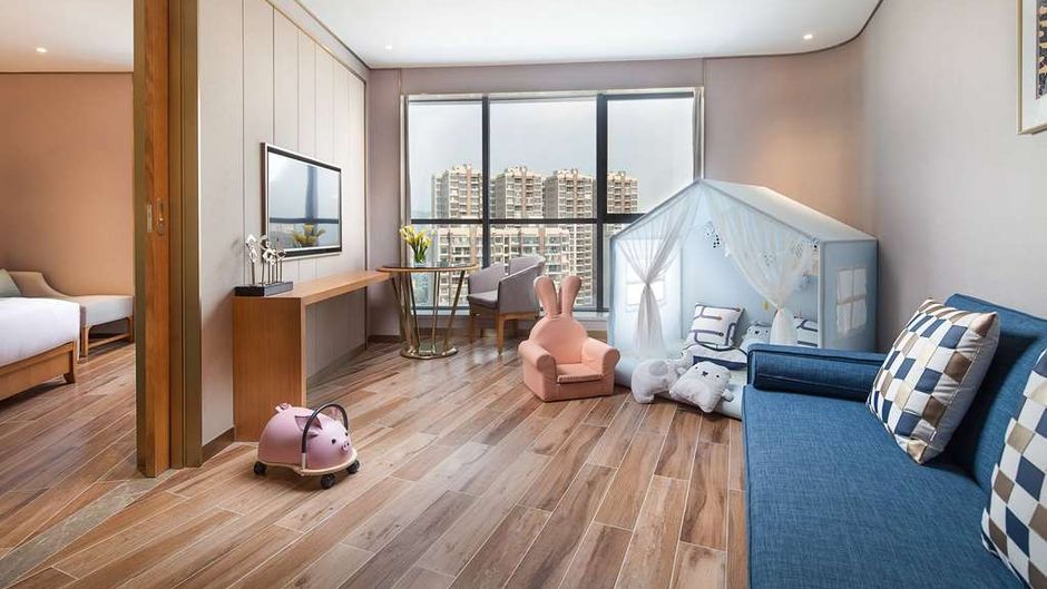 Ramada Plaza by Wyndham Fuxian Lake Room