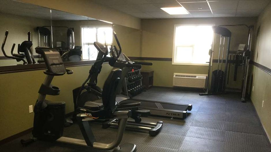 Super 8 Hardisty Health