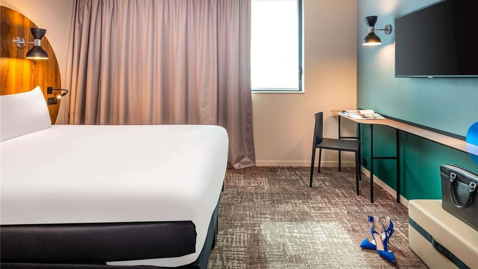 Ibis Styles Paris Meteor Av d'Italie Room