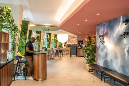 Ibis Styles Paris Meteor Av d'Italie