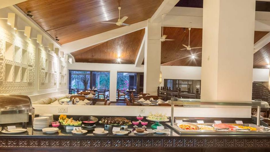 Jacaranda Indian Ocean Beach Resort Restaurant