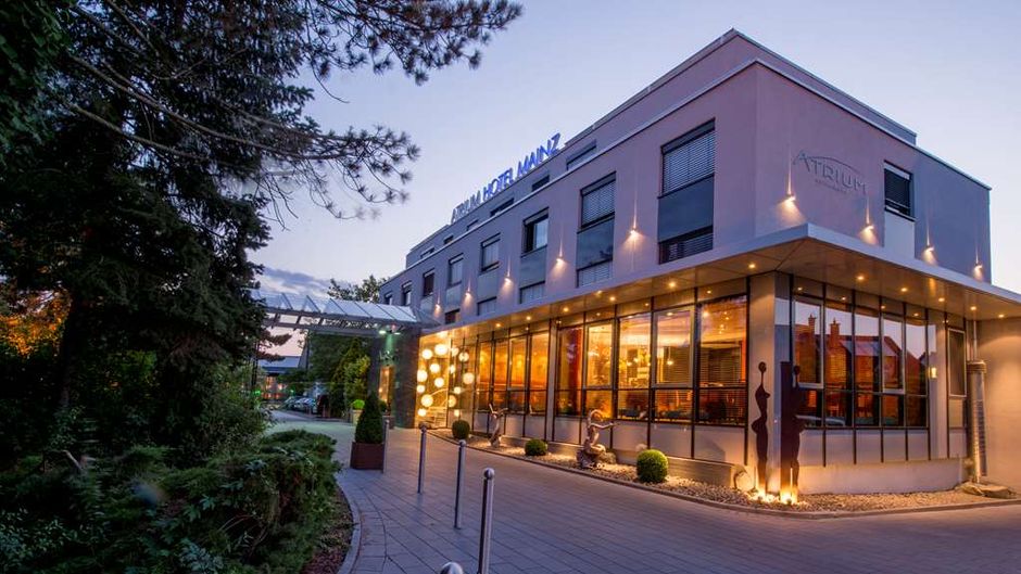 Atrium Hotel Mainz Exterior