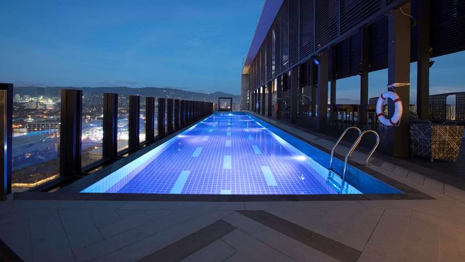 bai Hotel Cebu Pool