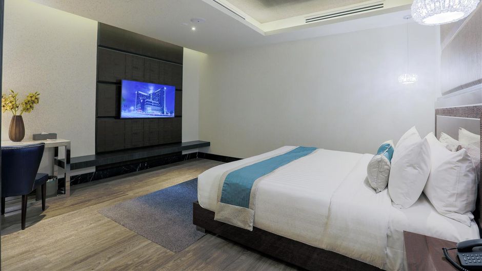 bai Hotel Cebu Room