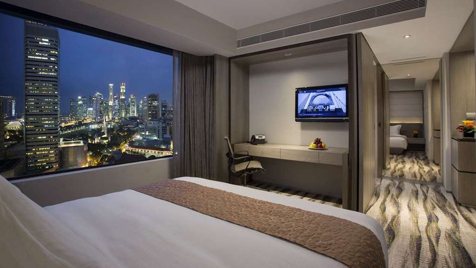 Carlton Hotel Singapore Suite