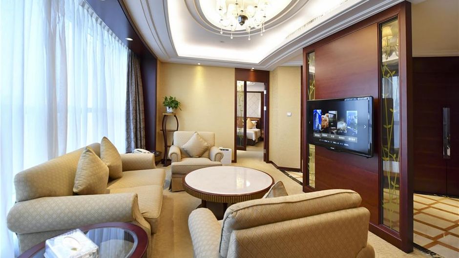Central Hotel Shanghai Suite