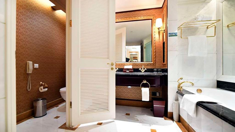 Grand Central Hotel Shanghai Suite