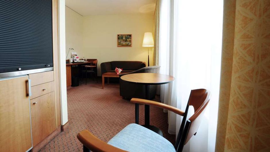 Hansa Apart Hotel Room