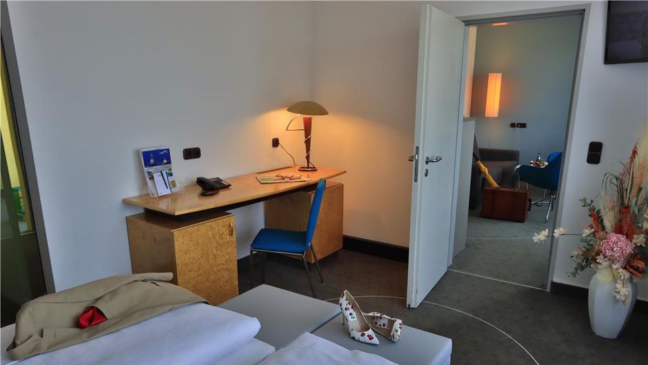 Hotel am Terrassenufer Suite
