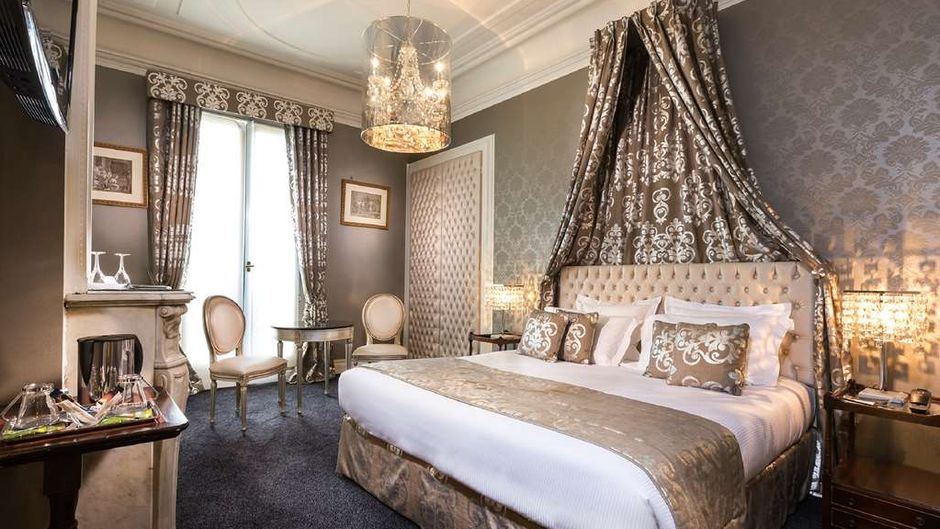 Hotel Claridge Room