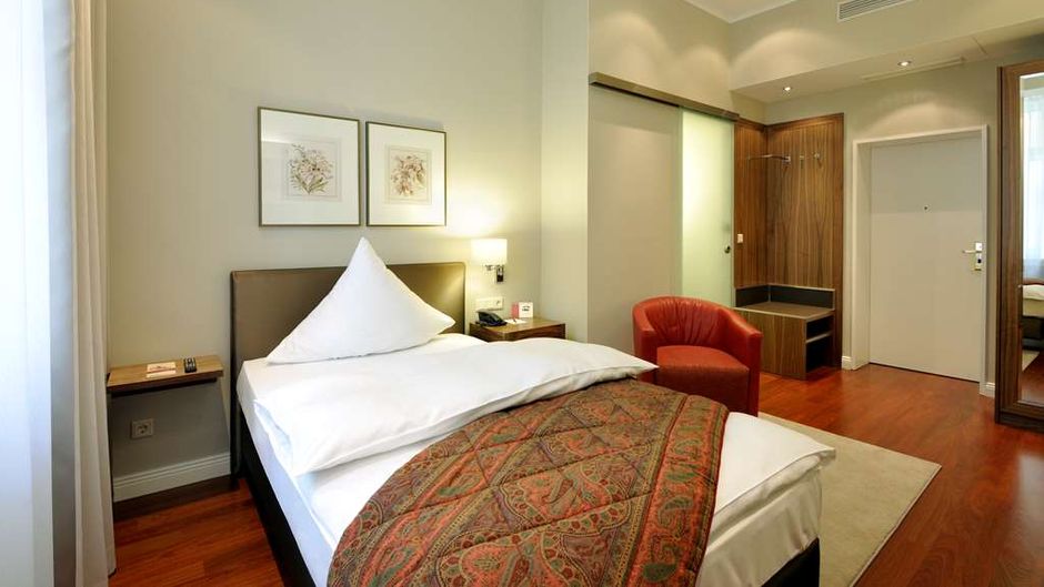 Kastens Hotel Luisenhof Room