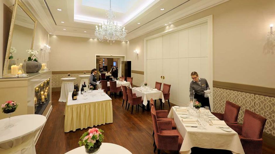 Kastens Hotel Luisenhof Ballroom