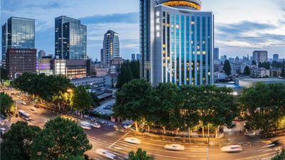 Lakeview Xuanwu Hotel