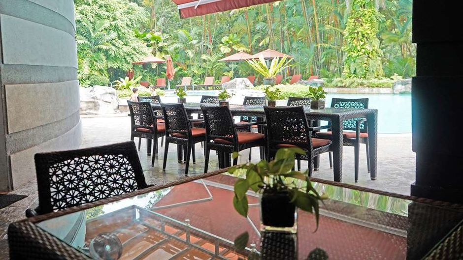 Sama Sama Hotel KL International Airport Pool