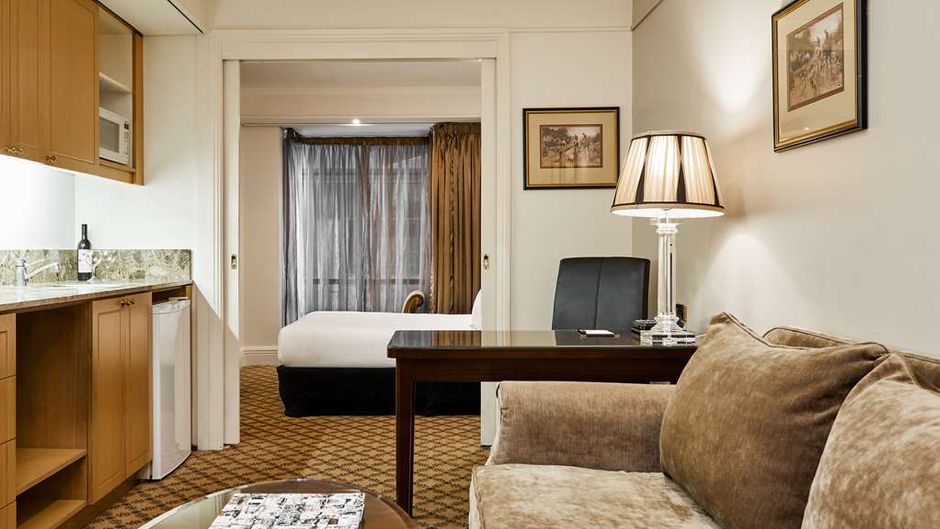 Stamford Plaza Melbourne Suite