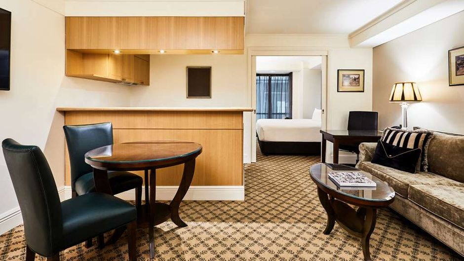 Stamford Plaza Melbourne Suite