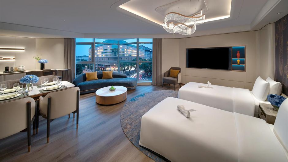 Sunworld Dynasty Hotel Room