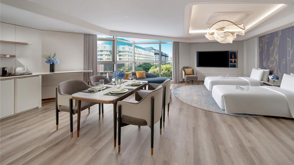 Sunworld Dynasty Hotel Room