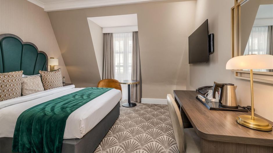 The Washington Mayfair Room