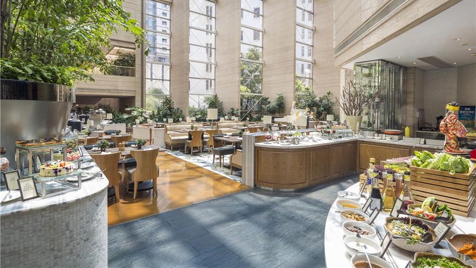 The Kunlun Jing An Restaurant