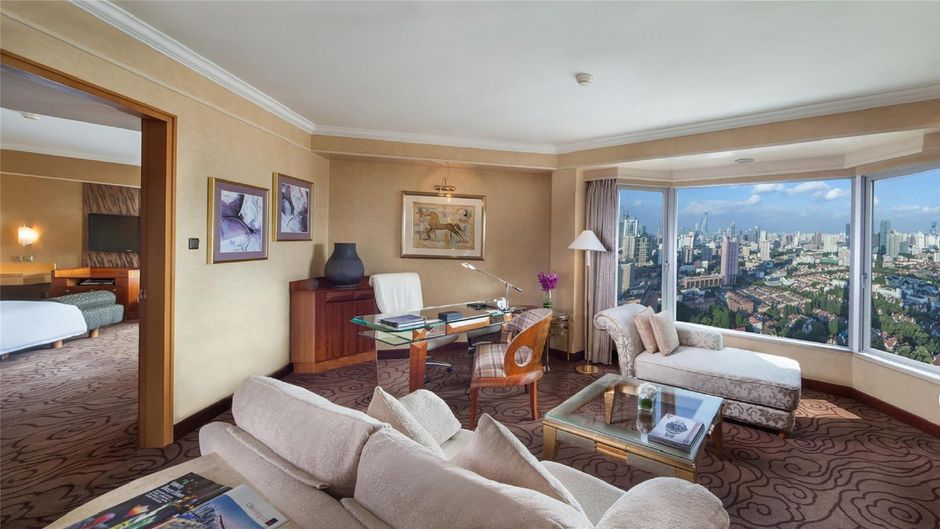 The Kunlun Jing An Suite