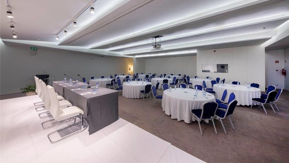 Melia Maputo Sky Meeting