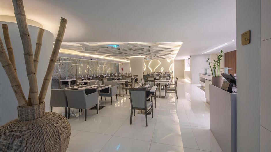 Melia Maputo Sky Restaurant