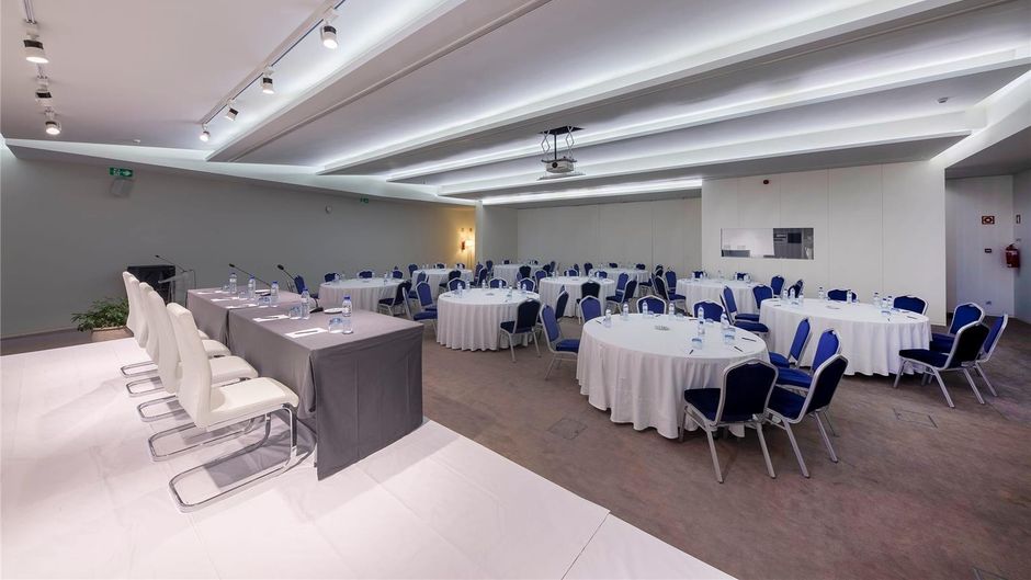 Melia Maputo Sky Meeting