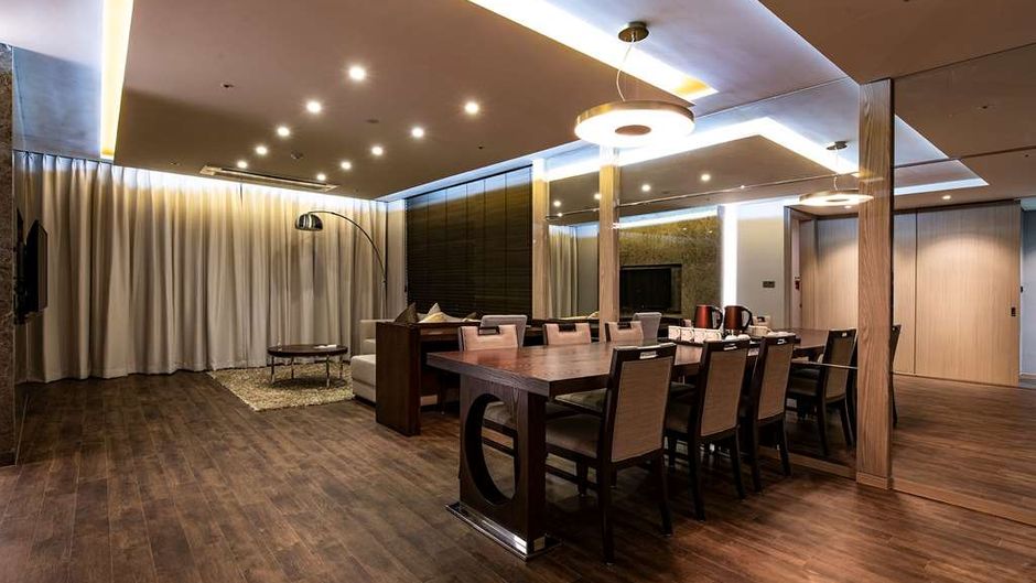Ramada Suites Geoje Suite