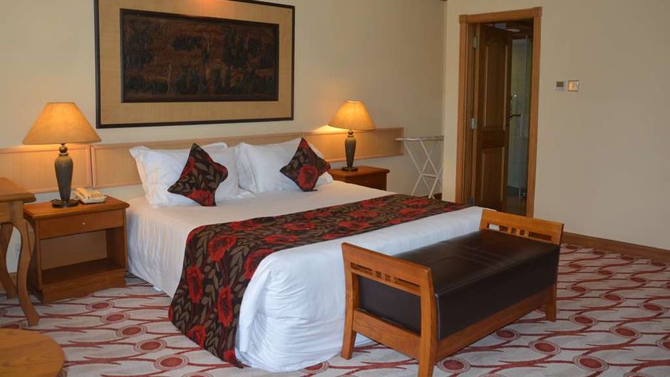 Golf Course Hotel Room