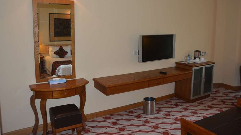 Golf Course Hotel Room
