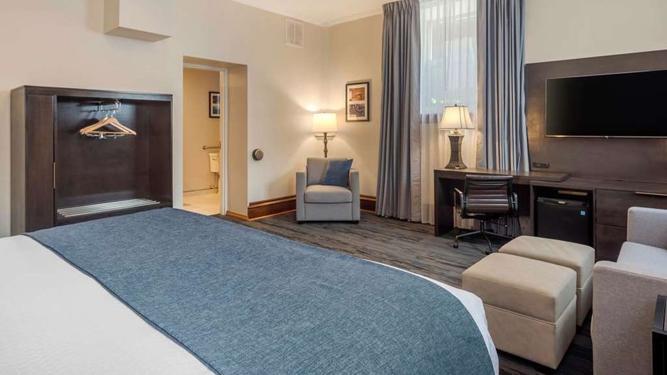 The Courthouse Hotel, an Ascend Hotel Room