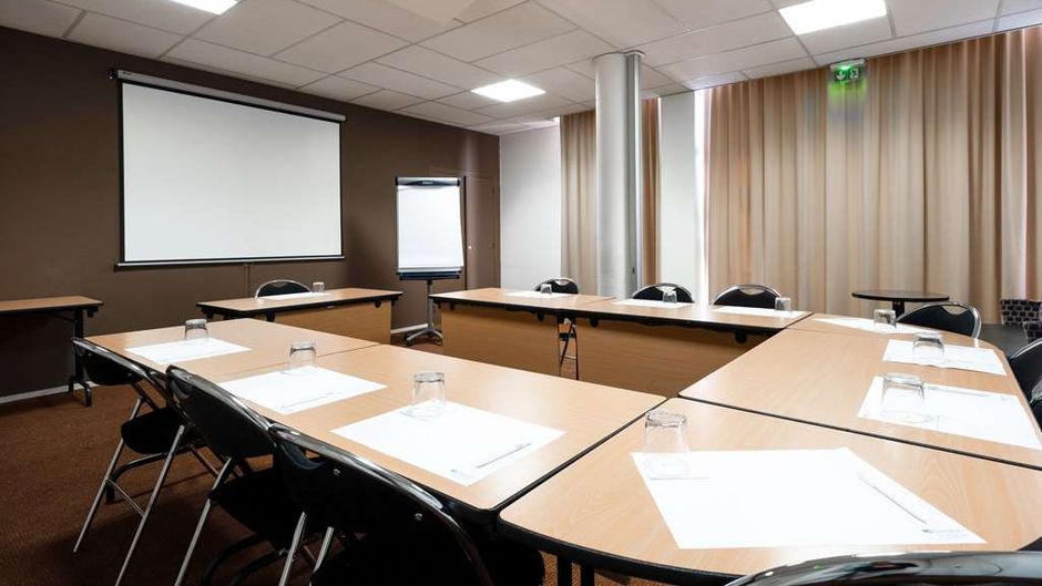 Comfort Hotel Aeroport Lyon St Exupery Meeting