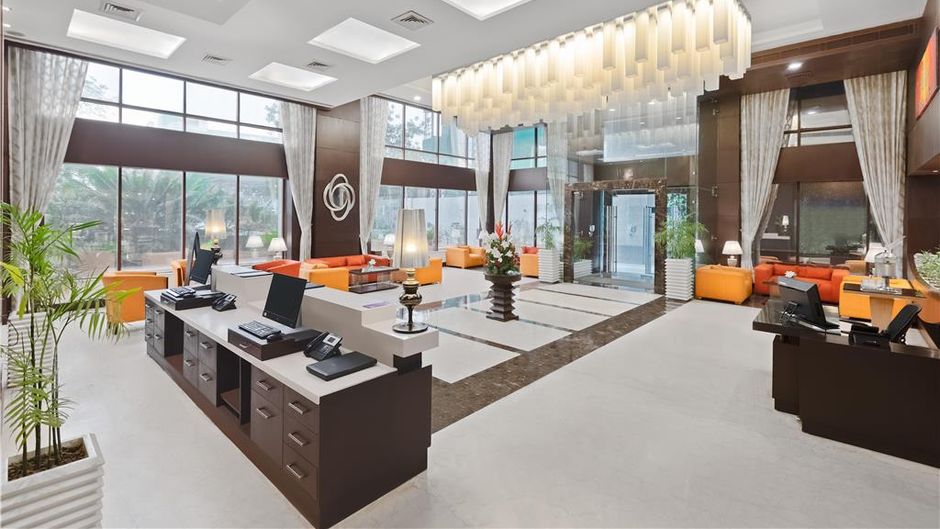 Country Inn & Suites Gurgaon Sector 12 Lobby
