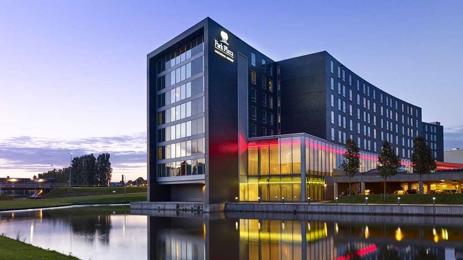 Park Plaza Amsterdam Airport Exterior