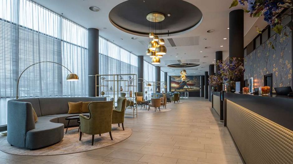 Park Plaza Amsterdam Airport Lobby