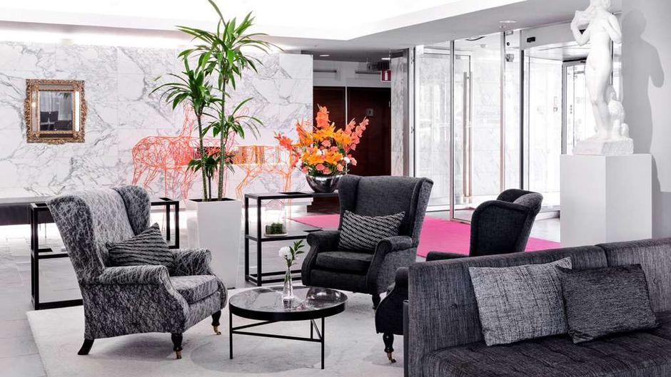 Radisson Blu Plaza Hotel, Helsinki Lobby