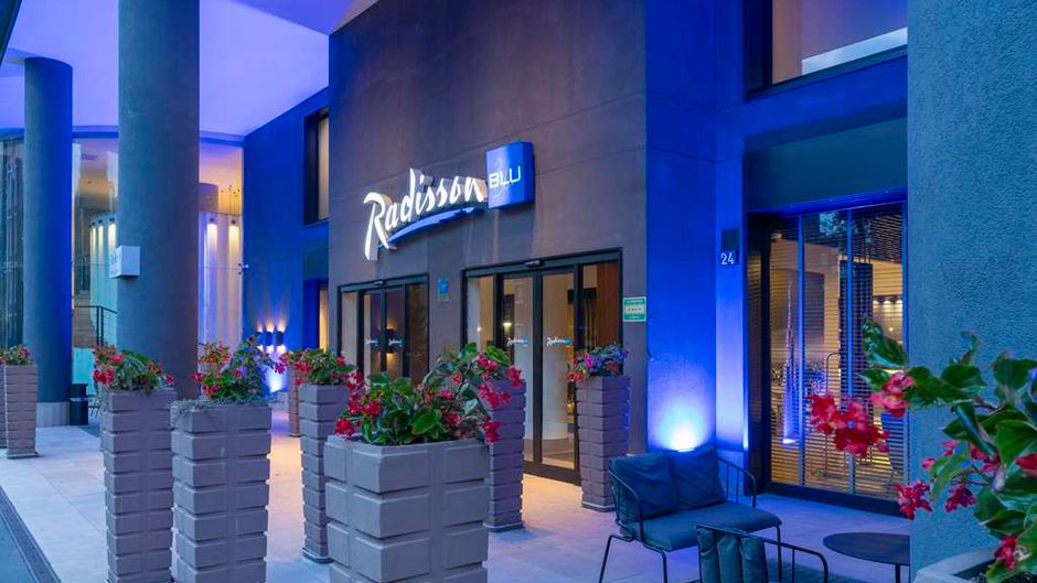 Radisson Blu Hotel, Milan Exterior