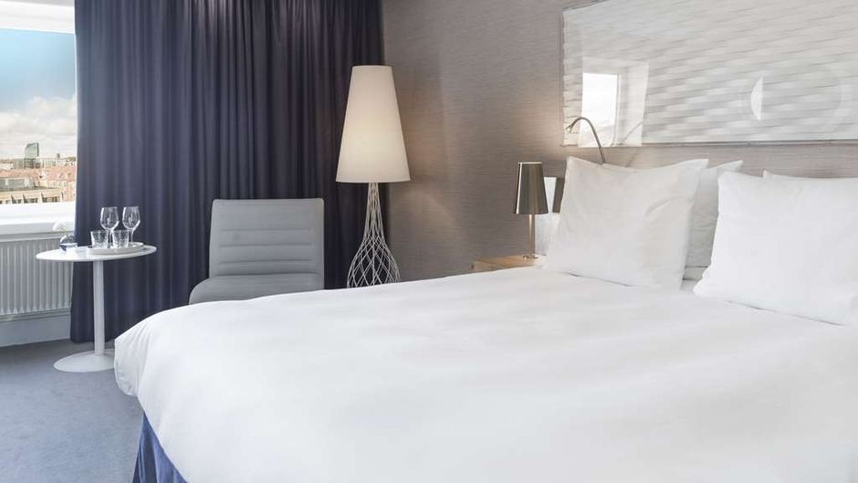 Radisson Blu Scandinavia Hotel Room