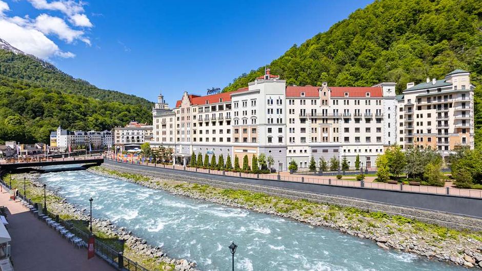 Radisson Hotel Rosa Khutor Exterior