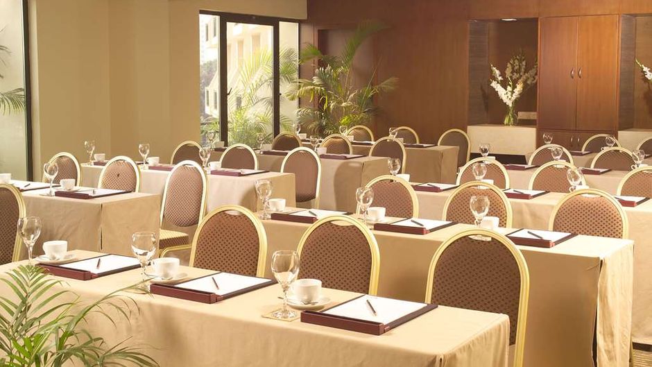 Radisson Blu Water Garden Hotel Dhaka Meeting