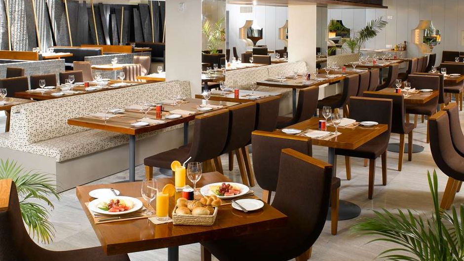 Radisson Blu Water Garden Hotel Dhaka Restaurant
