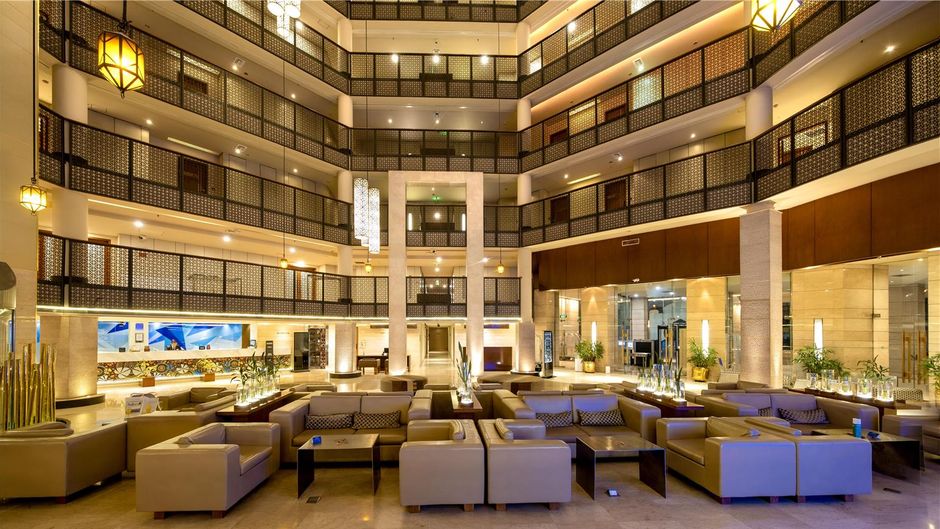 Radisson Blu Water Garden Hotel Dhaka Lobby