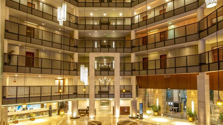 Radisson Blu Water Garden Hotel Dhaka Lobby