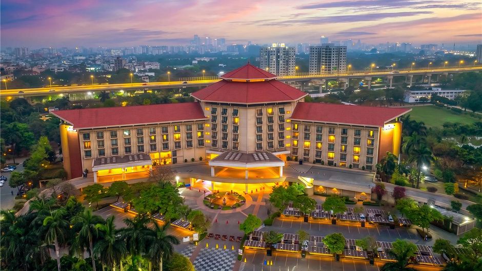 Radisson Blu Water Garden Hotel Dhaka Exterior