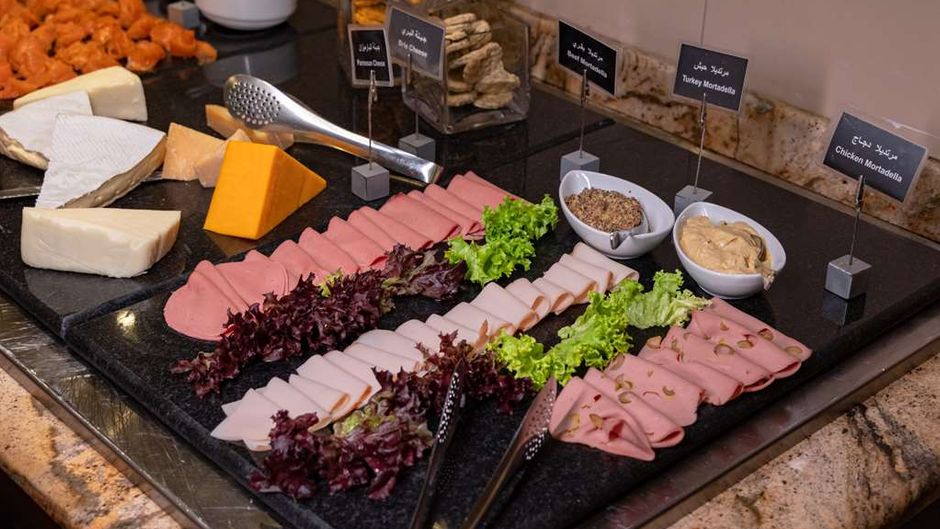 Radisson Blu Martinez Hotel Beirut Restaurant