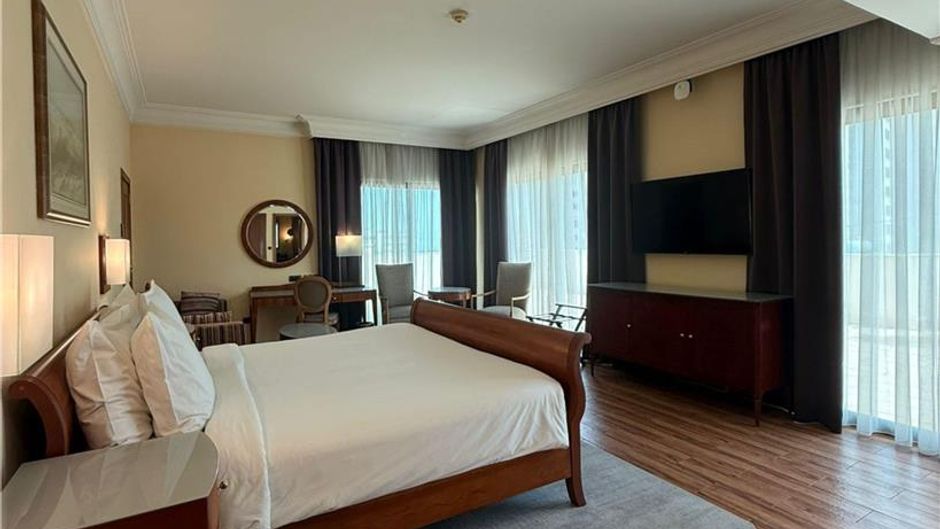 Radisson Blu Martinez Hotel Beirut Suite