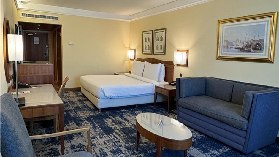 Radisson Blu Martinez Hotel Beirut Room