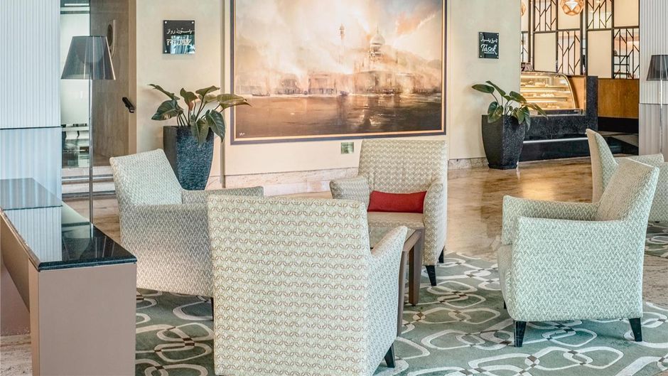 Radisson Hotel Brunei Darussalam Lobby